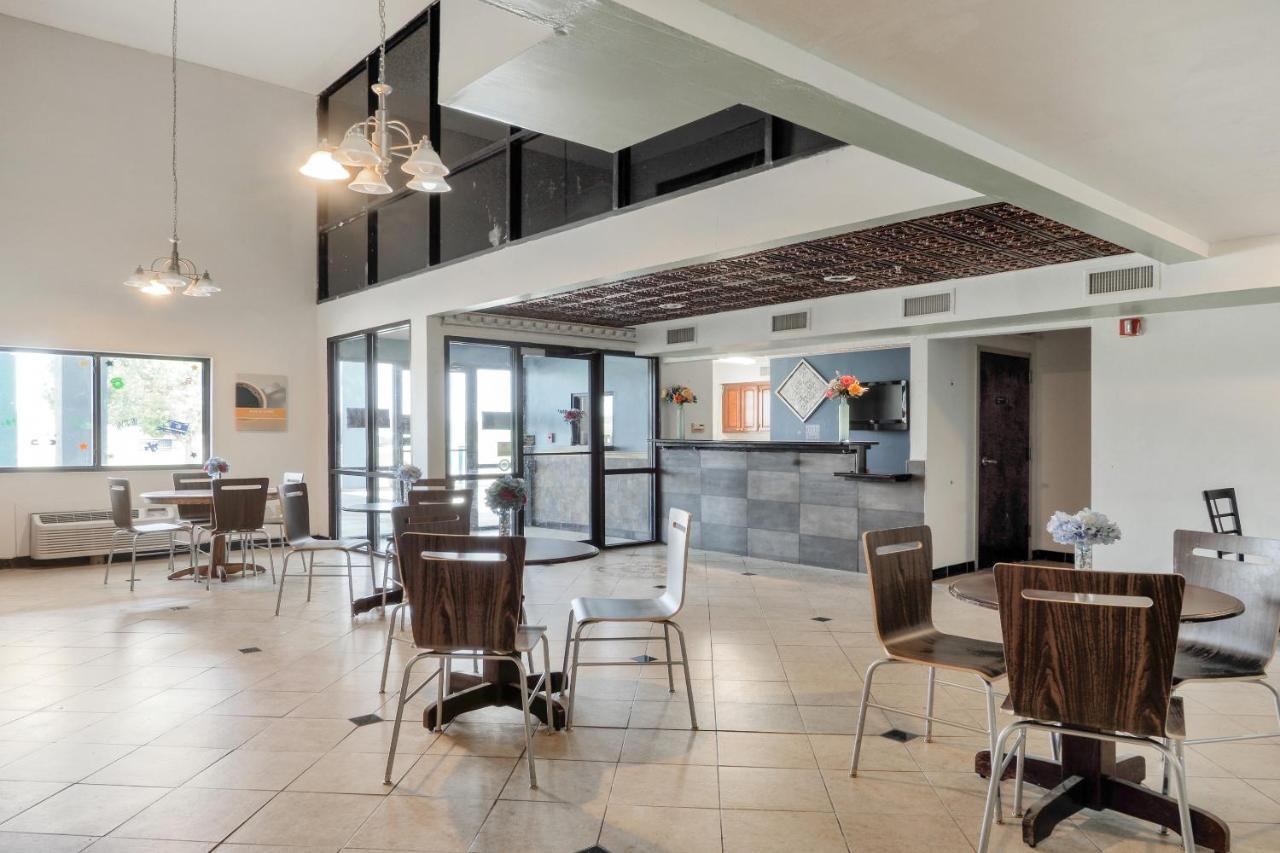 Lonestar Inn & Suites, Erick Ok Hwy 40 By Oyo Zewnętrze zdjęcie