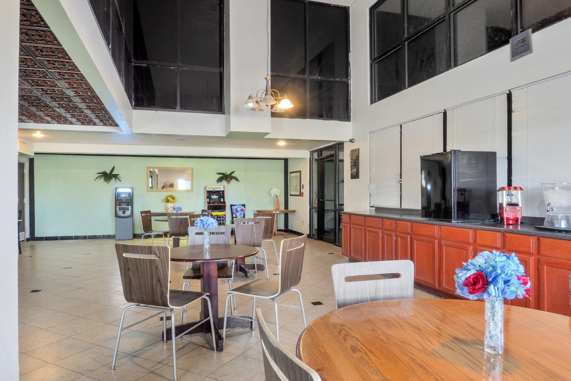 Lonestar Inn & Suites, Erick Ok Hwy 40 By Oyo Zewnętrze zdjęcie